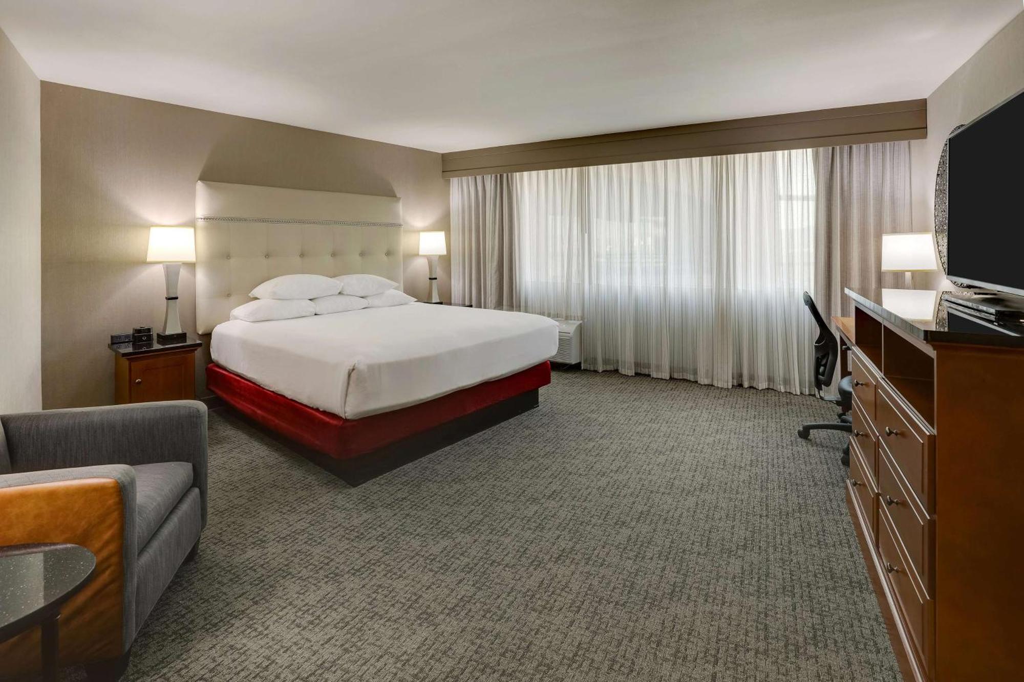 Drury Inn & Suites Phoenix Airport ภายนอก รูปภาพ